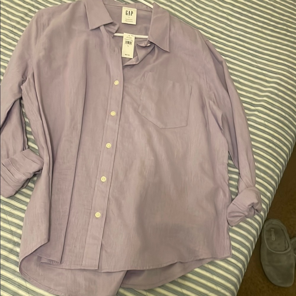 GAP Men's Lavender Shirt